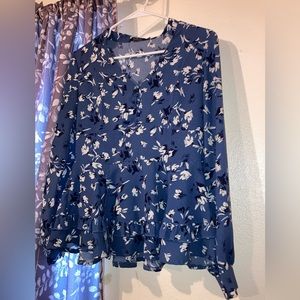 Casual blue blouse